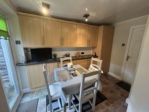 Photo 28- click for photo gallery